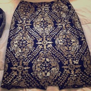 Eva Mendes black and gold sequins pencil skirt